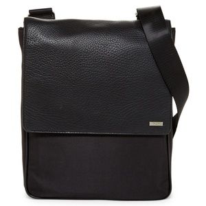 Calvin Klein Cotton Nylon City Reporter Bag